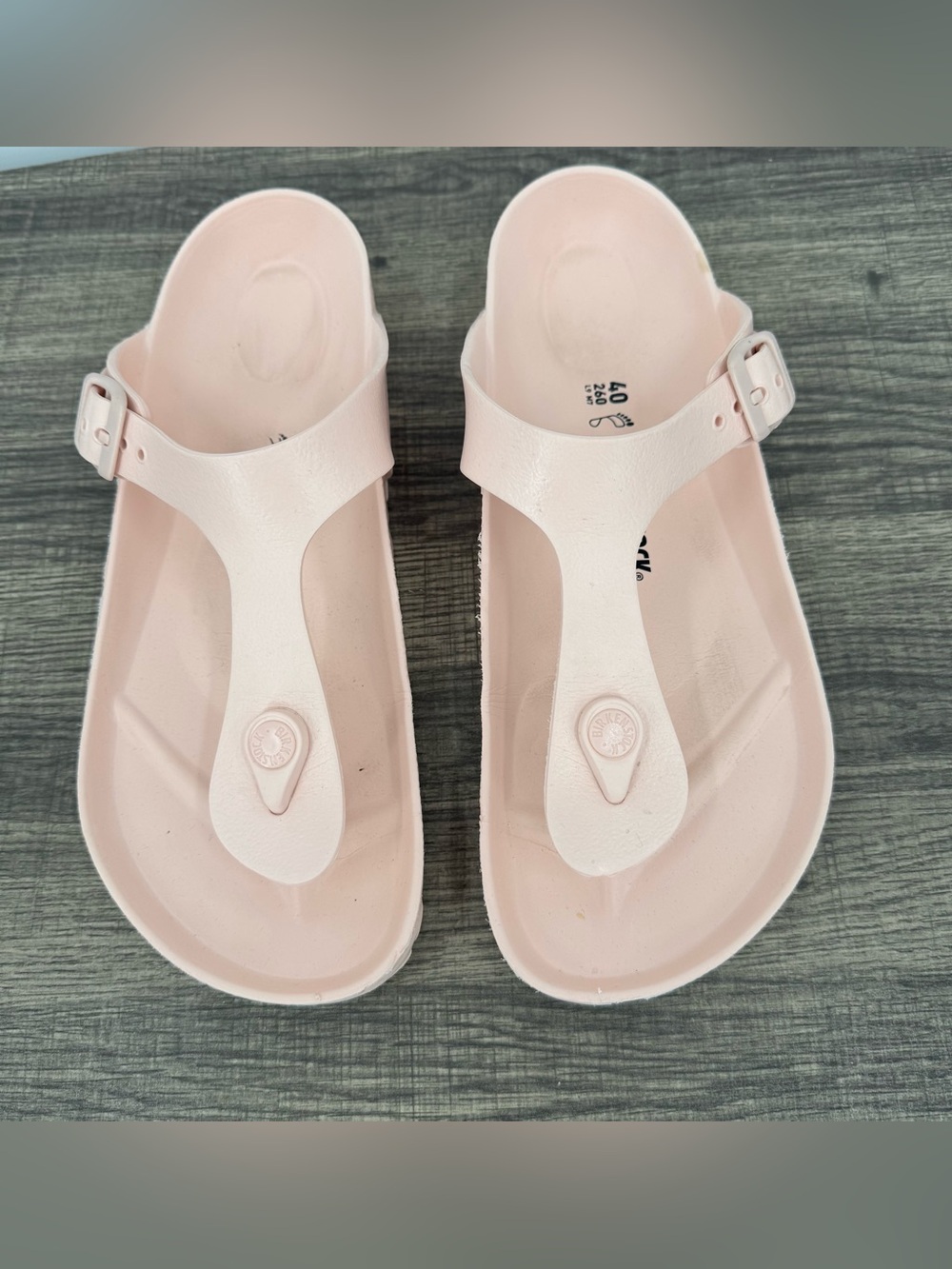 Birkenstock Gizeh Essentials EVA Sandals Light Pink - Picture 3 of 11